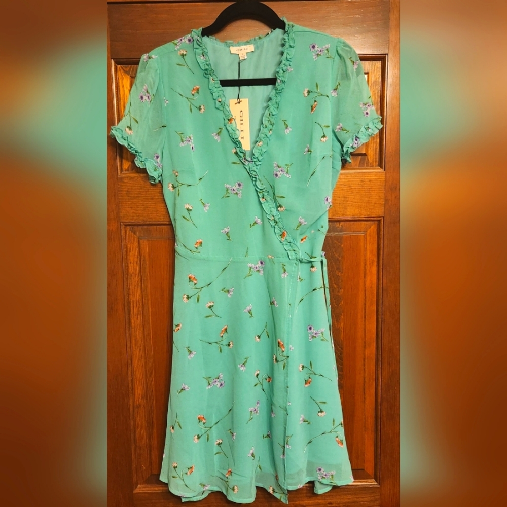 Gilli Green Floral Midi Dress